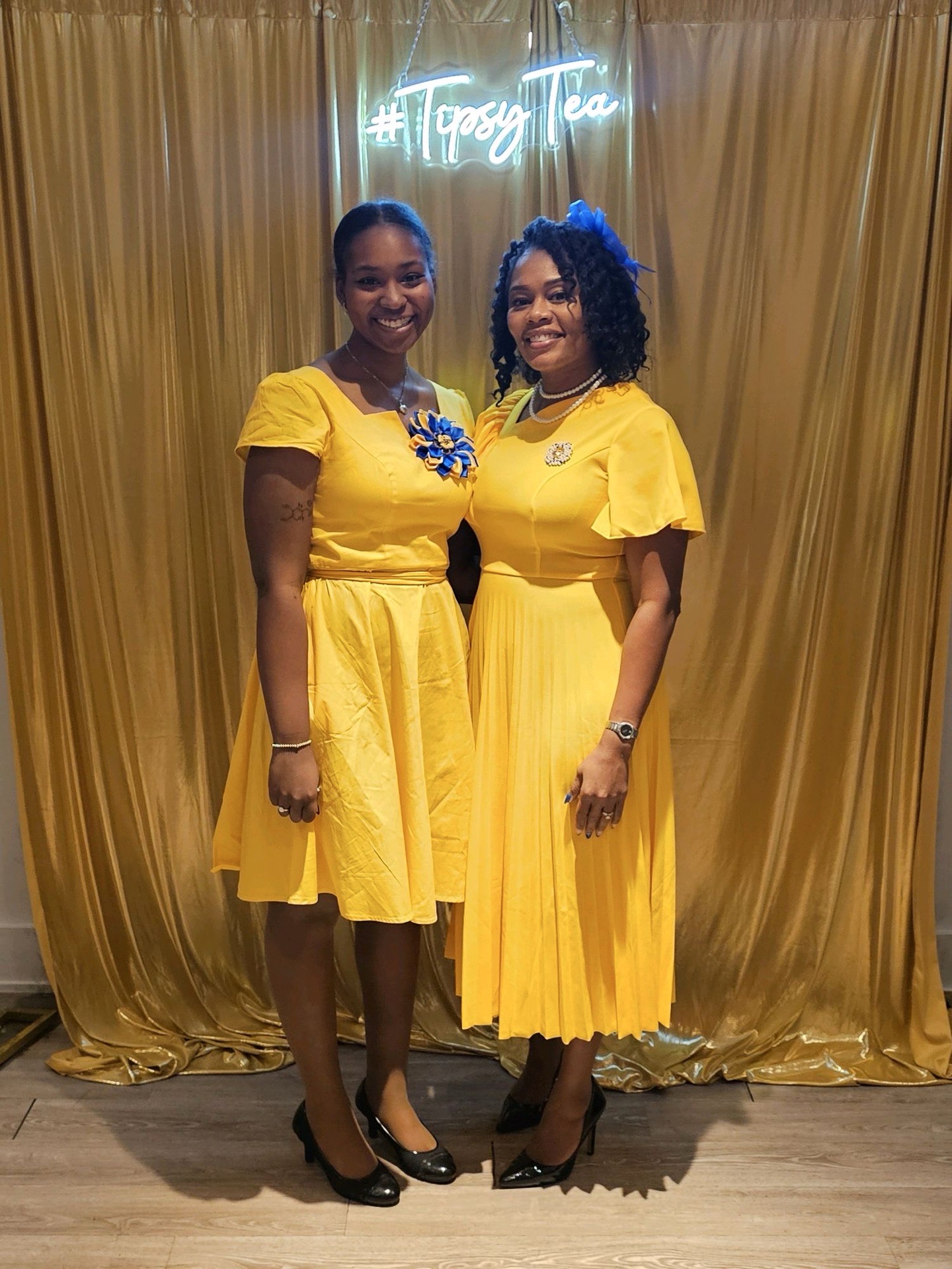 Sorors together at Topsy Tea